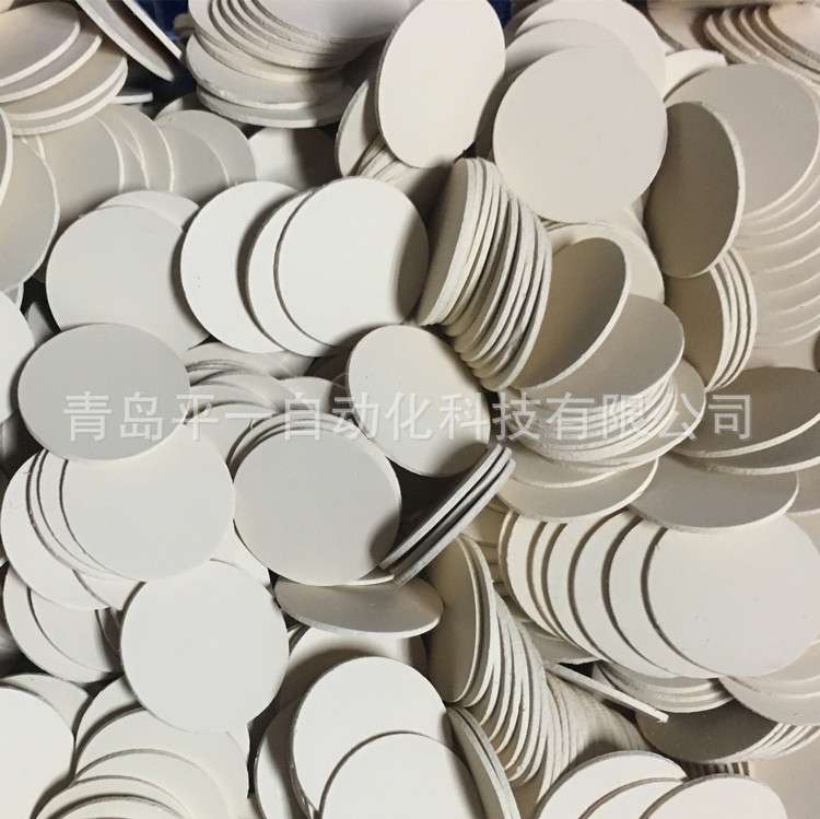 氧化鈹陶瓷基板小圓片快速整列排列整列機代替人工作業(yè)