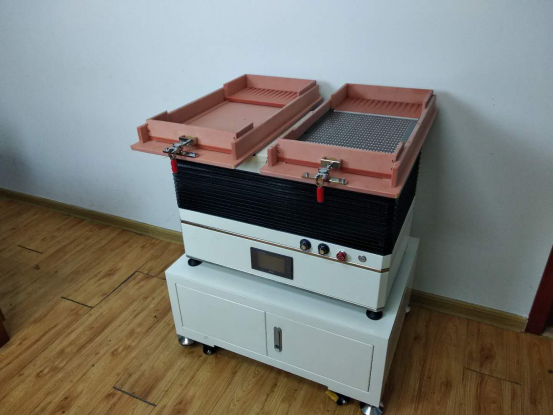 揭秘！半導(dǎo)體行業(yè)為什么都在用的產(chǎn)品擺盤機(jī)