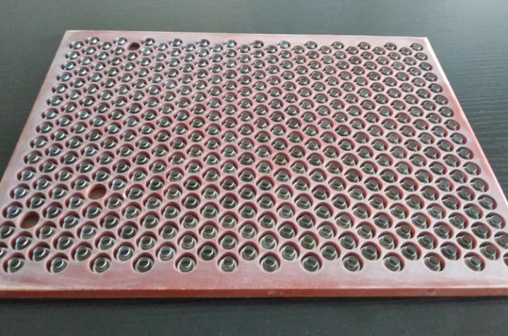 青島平一擺盤(pán)機(jī)已經(jīng)成為企業(yè)發(fā)展的中堅(jiān)力量