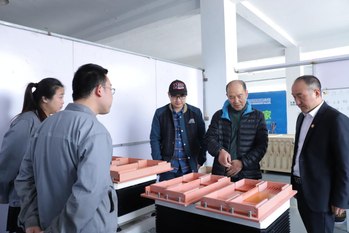 市場(chǎng)上的排列機(jī)與平一排列機(jī)的五大對(duì)比，誰(shuí)更適合陶瓷產(chǎn)品